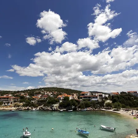 Sanda Kanica Rogoznica (Sibenik-Knin)