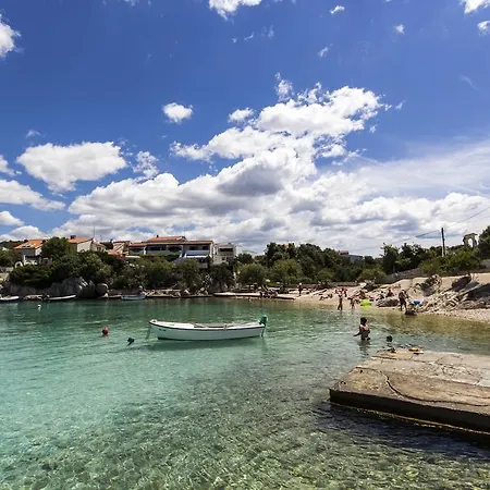 Daire Apartmani Sanda Kanica *