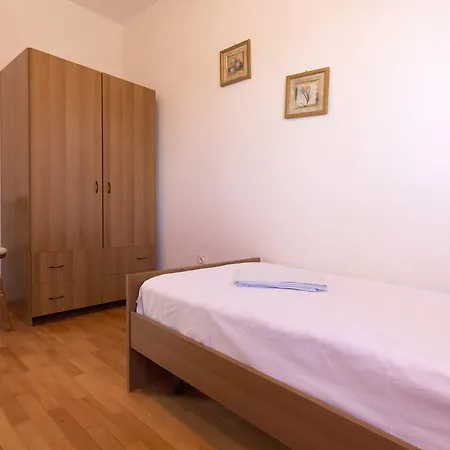 Apartment Sanda Kanica *
